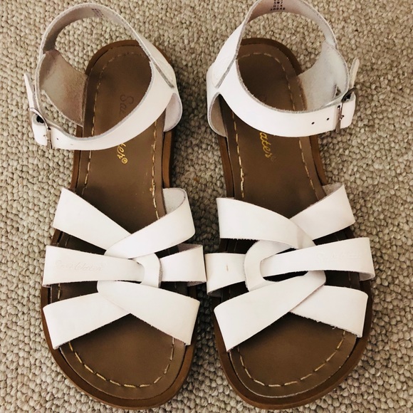 saltwater sandals size 7 womens